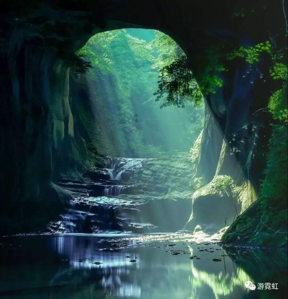 宋轶沙漠土味丝巾摇摆vlog出炉，她的口味变了吗？游戏画面