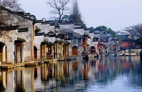地板冒岩浆无敌版